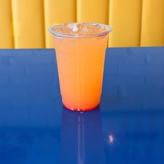 Peach lemonade