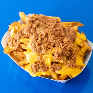 CHILI CHEESE FRIES